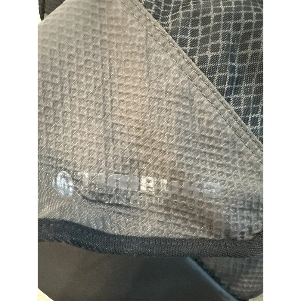 Timbuk2 Especial Vuelo Cycling Laptop Backpack Multi-Zip Waterproof Blk/Gray 25L